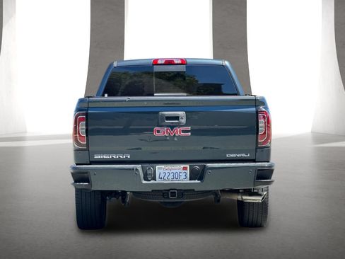 Used 2018 GMC Sierra 1500 Denali w/ Denali Ultimate Package AWD/4WD image 5