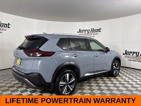 Used 2023 Nissan Rogue SL AWD/4WD image 6