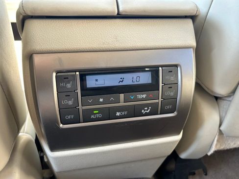 Used 2018 Lexus GX 460 Premium w/ Premium Package AWD/4WD image 14