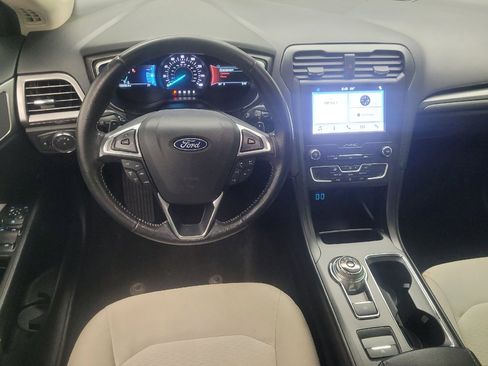 Used 2019 Ford Fusion SE w/ Equipment Group 151A FWD image 22