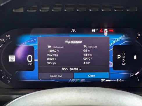 Certified 2023 Volvo XC90 B6 Plus AWD/4WD image 28