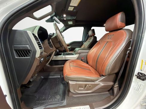 Used 2019 Ford F250 King Ranch w/ King Ranch Ultimate Package AWD/4WD image 14