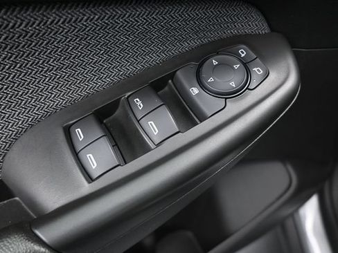 Used 2025 Chevrolet TrailBlazer LT FWD image 13