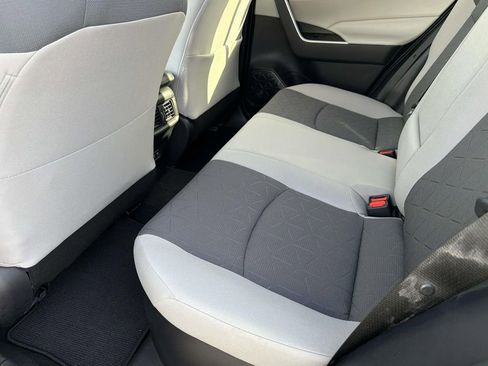 Certified 2020 Toyota RAV4 XLE w/ Carpet Mat Package AWD/4WD image 29