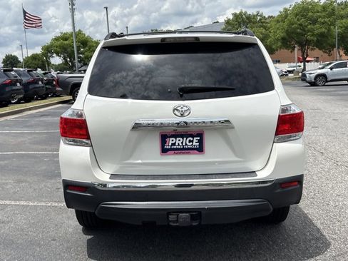 Used 2013 Toyota Highlander Limited FWD image 6