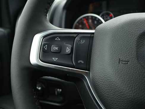 New 2026 RAM 2500 Big Horn AWD/4WD image 13