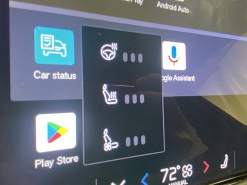 Certified 2023 Volvo XC90 T8 Ultimate w/ Lounge Package image 23