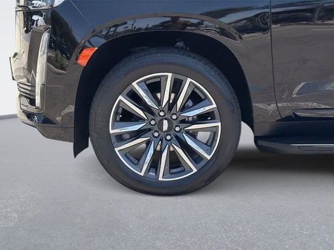 Certified 2023 Cadillac Escalade Sport AWD/4WD image 34