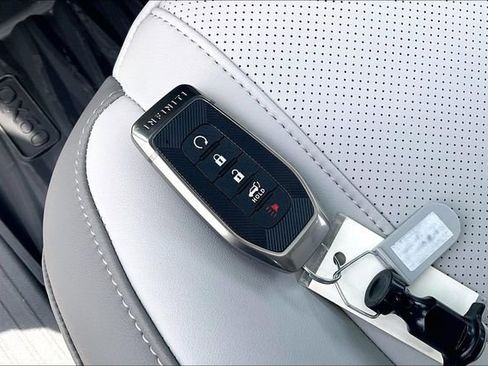 New 2027 INFINITI QX60 Luxe w/ Cargo Package FWD image 11
