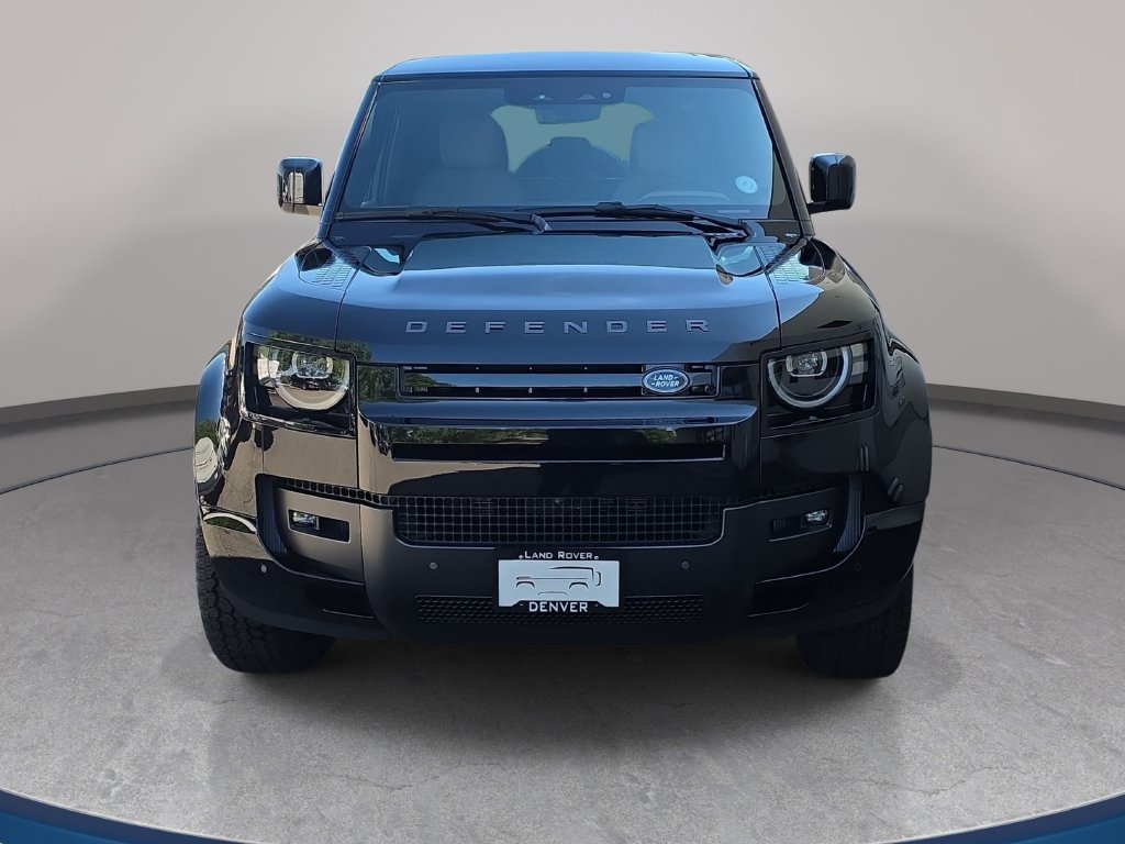 New 2026 Land Rover Defender 110 X-Dynamic SE AWD/4WD image 2
