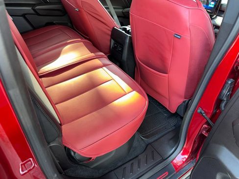 Used 2023 Chevrolet Colorado Trail Boss w/ Technology Package AWD/4WD image 26