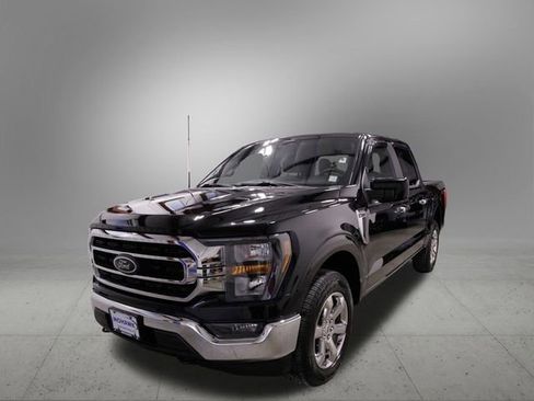 Used 2023 Ford F150 XLT image 1