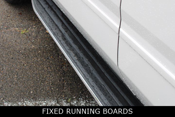 Used 2019 Chevrolet Tahoe Premier AWD/4WD image 12