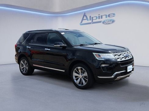 Used 2018 Ford Explorer Limited w/ Equipment Group 301A image 7