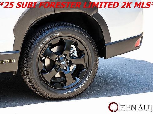 Used 2025 Subaru Forester Wilderness AWD/4WD image 6