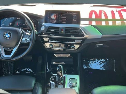 Used 2020 BMW X3 xDrive30e w/ Premium Package image 5