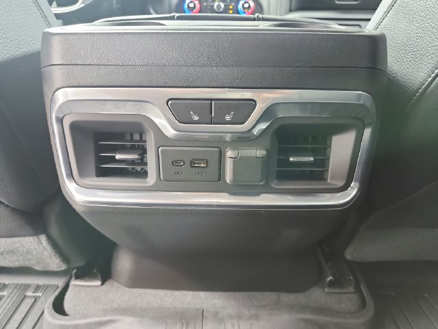 Used 2021 GMC Sierra 3500 Denali w/ Denali Ultimate Package AWD/4WD image 38