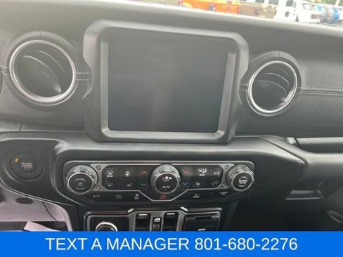 Used 2023 Jeep Wrangler Unlimited Sahara w/ Cold Weather Group AWD/4WD image 21