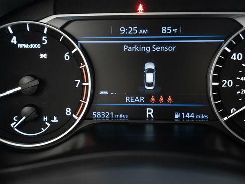Used 2024 Nissan Altima 2.5 SR FWD image 38