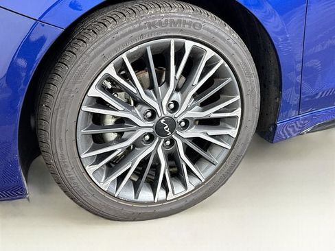 Certified 2024 Kia Forte GT-Line w/ GT-Line Premium Package FWD image 29