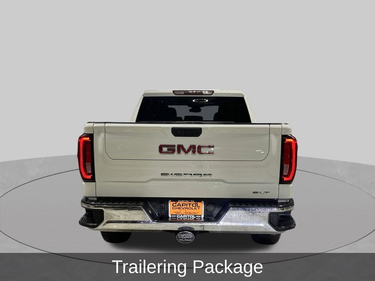 Used 2025 GMC Sierra 1500 SLT RWD image 4