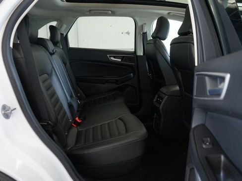 Certified 2022 Ford Edge SEL w/ Convenience Package AWD/4WD image 31