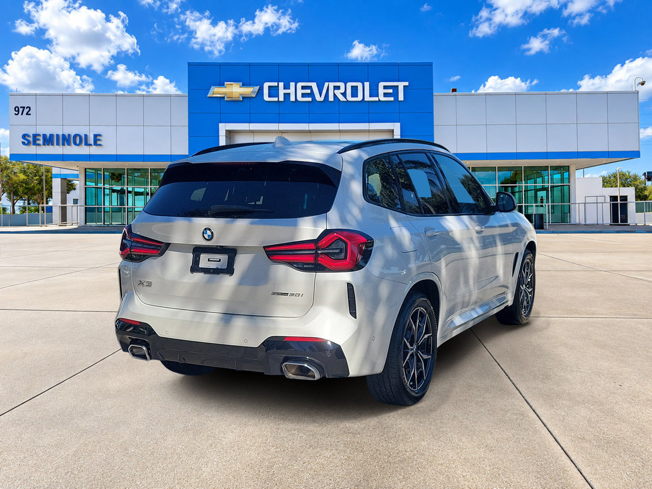 Used 2023 BMW X3 sDrive30i w/ M Sport Package RWD image 3