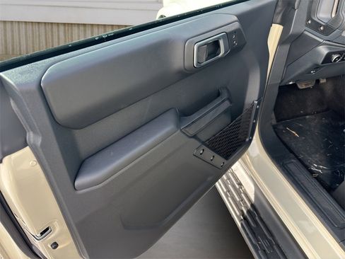 New 2025 Ford Bronco Outer Banks image 29