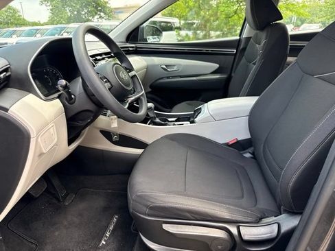 Used 2024 Hyundai Tucson SE AWD/4WD image 19