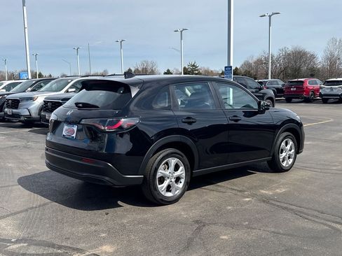 Certified 2023 Honda HR-V LX image 11