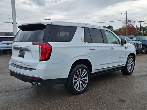 Used 2021 GMC Yukon Denali w/ Denali Premium Package image 6