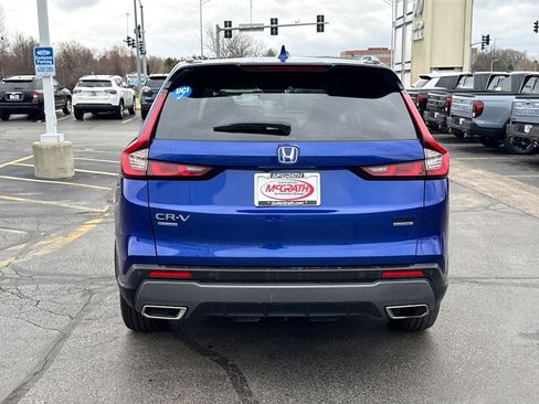 Used 2024 Honda CR-V Sport Touring image 10
