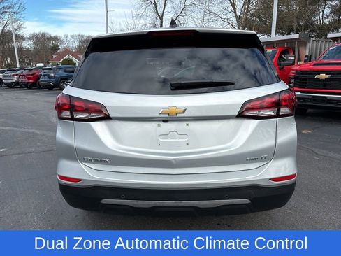 Used 2022 Chevrolet Equinox LT image 7