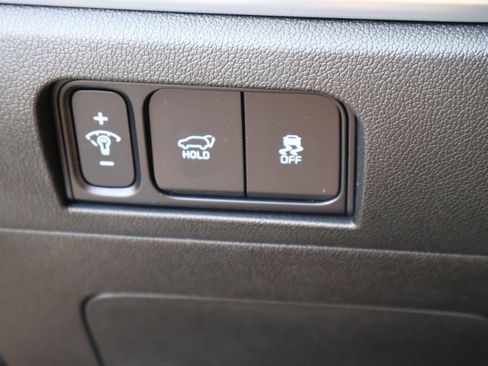 Used 2024 Kia Sorento SX image 13