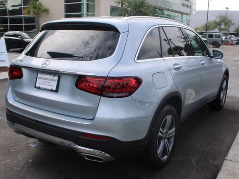 Certified 2022 Mercedes-Benz GLC 300 w/ Premium Package Lite image 6