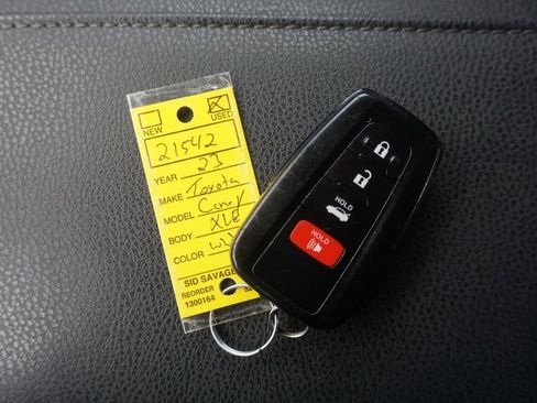 Certified 2023 Toyota Camry XLE image 34