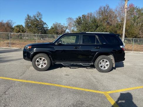 Used 2019 Toyota 4Runner SR5 Premium image 7