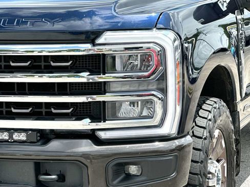 Used 2024 Ford F250 King Ranch w/ FX4 Off-Road Package AWD/4WD image 16