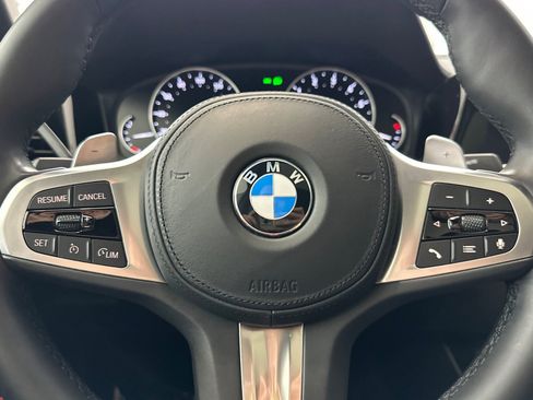 Used 2020 BMW 330i Sedan w/ M Sport Package RWD image 10