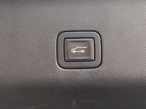 Used 2021 Chevrolet Tahoe RST image 6