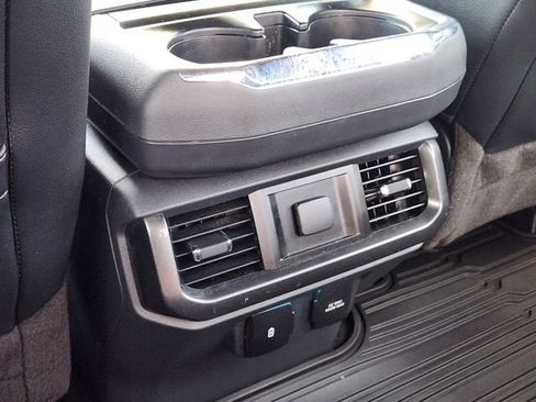 Used 2023 Ford F150 Lariat AWD/4WD image 41