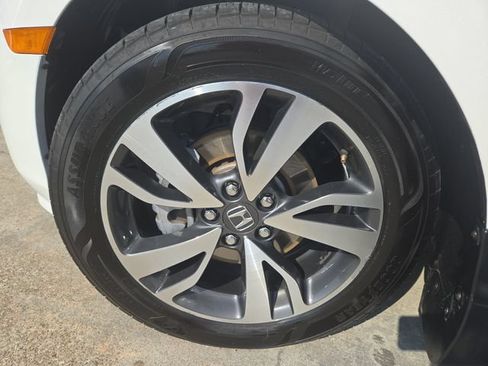 Used 2023 Honda Odyssey Touring image 27