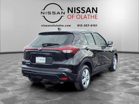 Certified 2025 Nissan Kicks Play S image 31