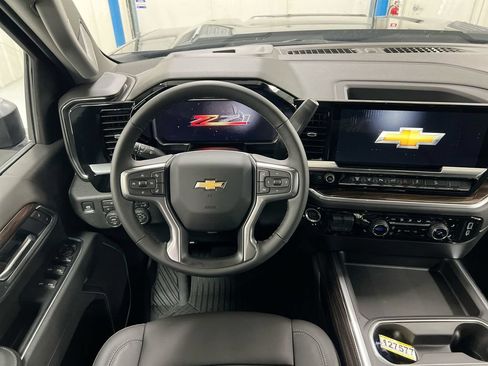 New 2026 Chevrolet Silverado 2500 LT w/ All Star Edition AWD/4WD image 11
