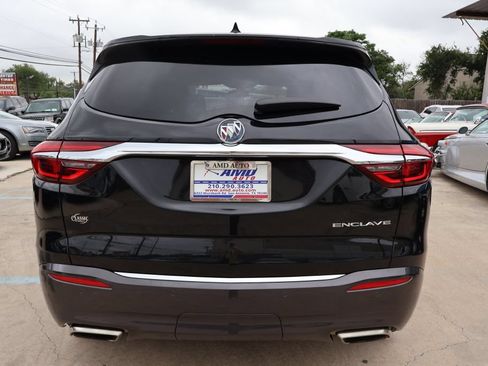 Used 2019 Buick Enclave Preferred w/ LPO, Cargo Package FWD image 6