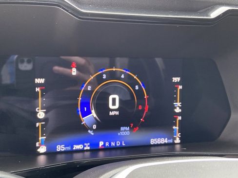 Used 2023 Chevrolet Colorado LT w/ LT Convenience Package II AWD/4WD image 16
