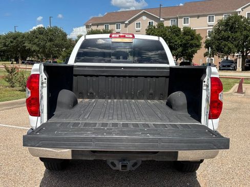 Used 2014 Toyota Tundra SR5 w/ SR5 Upgrade Package RWD image 7