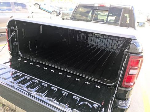 New 2026 RAM 1500 4x4 Crew Cab image 24