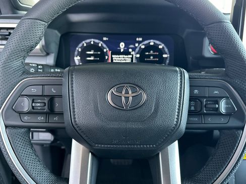 New 2025 Toyota Tacoma TRD Off-Road image 25