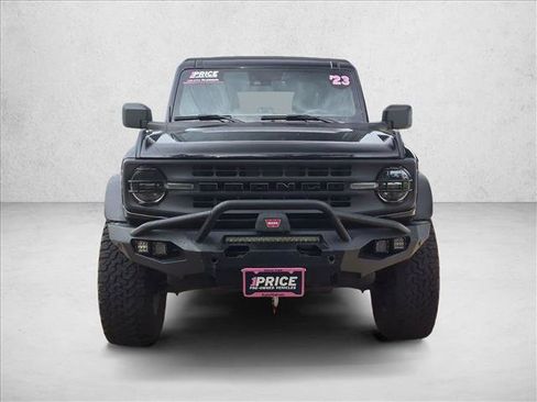 Used 2023 Ford Bronco Black Diamond w/ Sasquatch Package AWD/4WD image 2